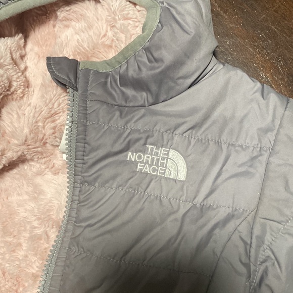 Jacket - Picture 2 of 5